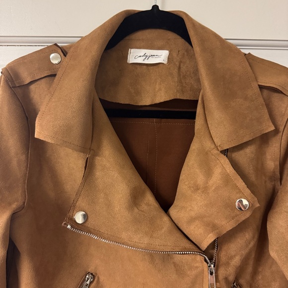 Carly Jean Los Angeles • Faux Suede Jacket - Picture 3 of 4